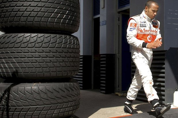 "Hamilton razmišlja o odlasku"