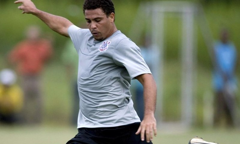 Legendarni Ronaldo o Barceloni: „Bilo mi je prekrasno, ali sam ipak morao otići“