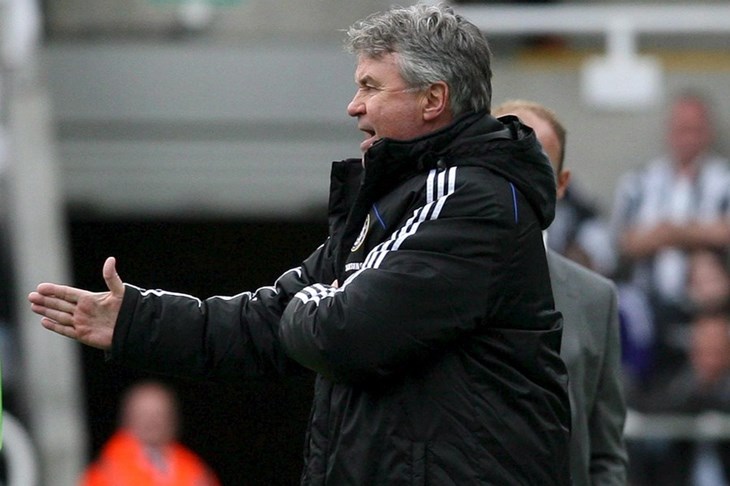 Chelsea uporan: "Hiddink odlazi!"