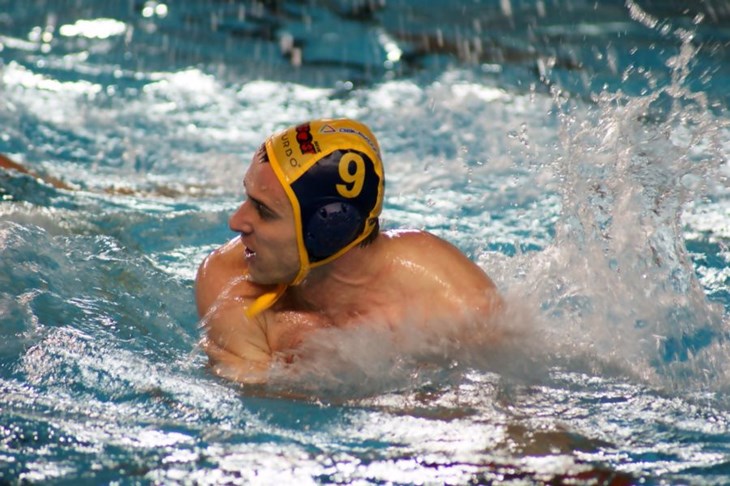 Mornar dobar, Mladost bolja