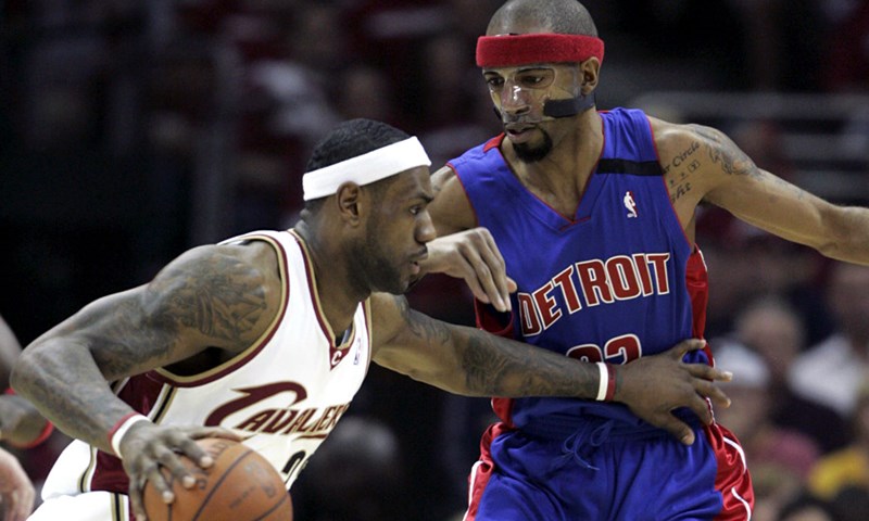 Video: LeBron dobio prvu