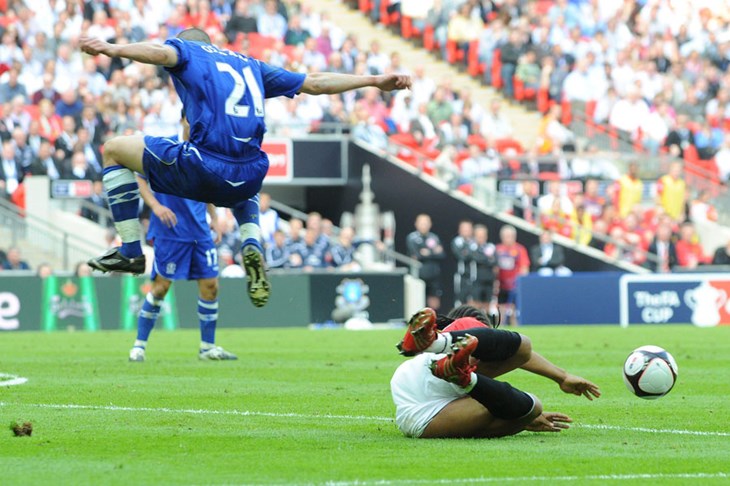 Everton preko Manchestera u finale kupa