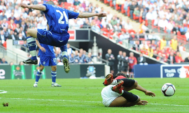 Everton preko Manchestera u finale kupa
