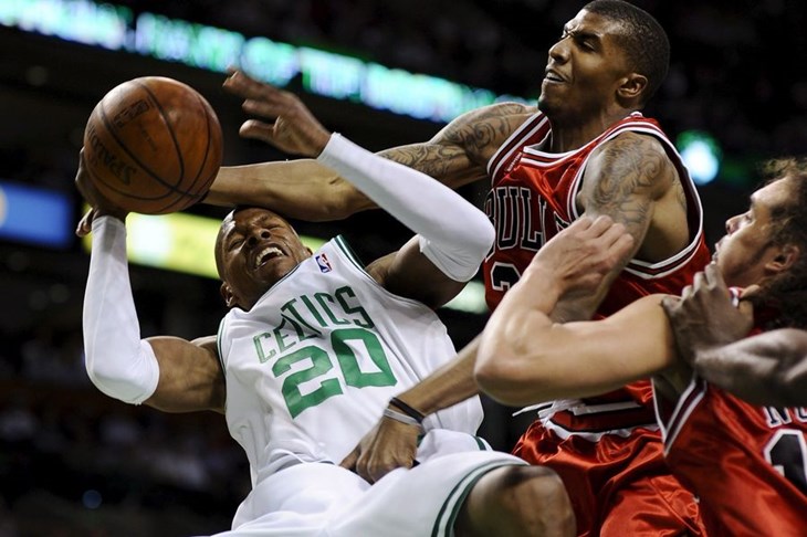 Video: Allenova trica spasila Celticse