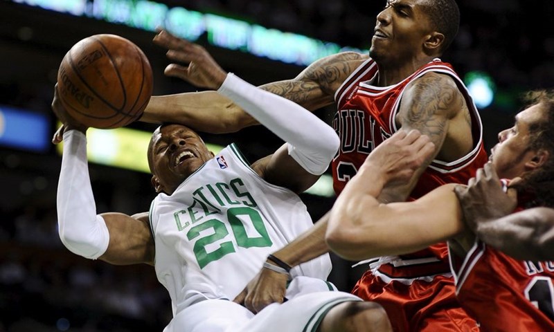 Video: Allenova trica spasila Celticse
