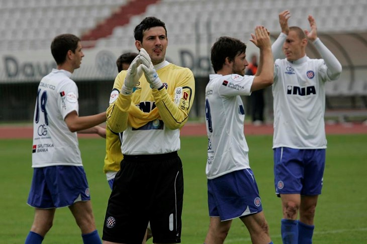 Statistika: Dinamovci prvi, Hajdukovci korisniji