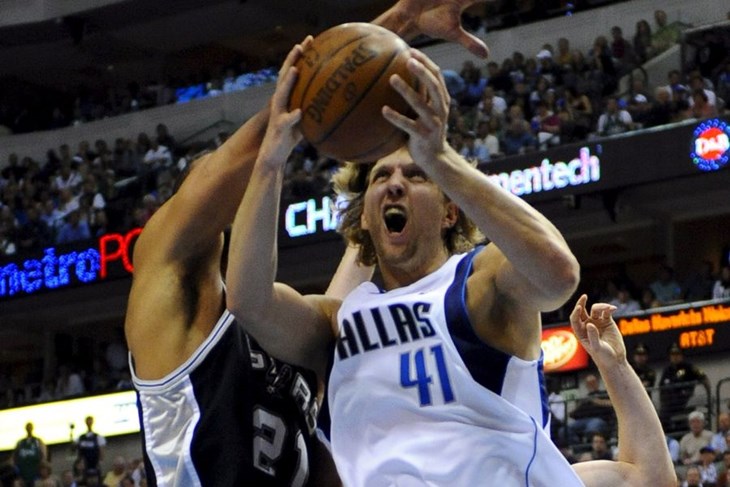 Spursi teško stradali u Dallasu