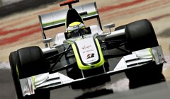 Button vratio Brawn na vrh