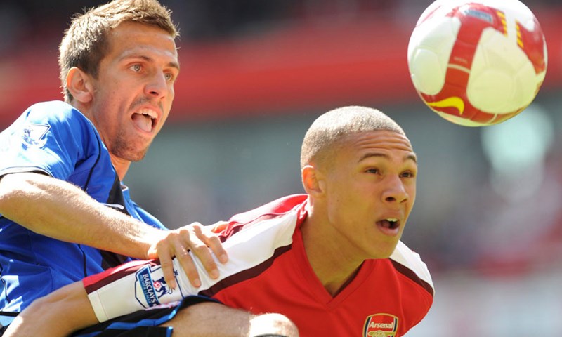 Arsenal ležerno, Blackburnu važni bodovi