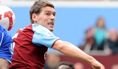 Gareth Barry suočen s teškom odlukom
