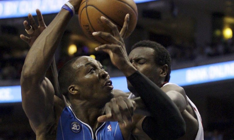 Orlando hendikepiran, Howard suspendiran