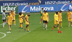 Schmelzer zbog slomljenog nosa završio u bolnici, Klopp: "Utakmica je bila jako intenzivna"