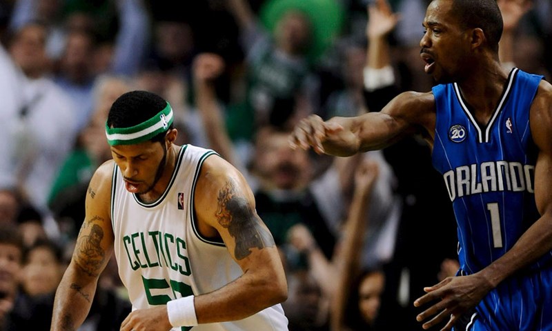 Rafer Alston ošamario Eddiea Housea