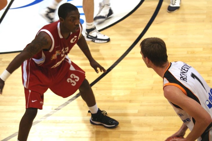 Bradley šokirao Asvel