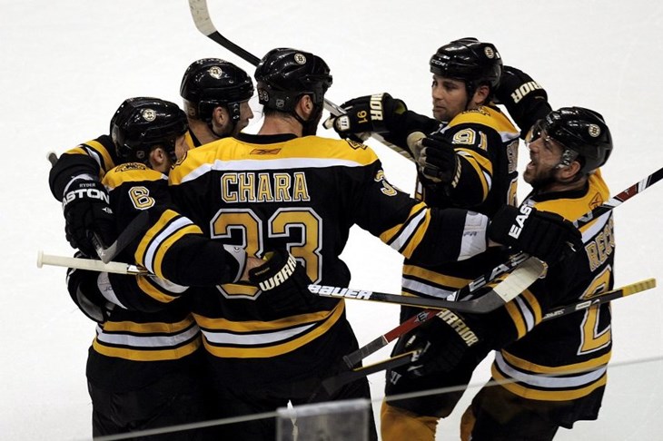 Video: Golom Adama McQuaida Bruinsi dovršili "metlu" nad katastrofalnim Pensima