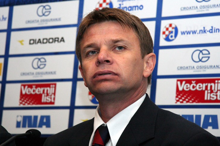 Prve glave se u vodu bacaju