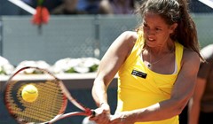 Schnyder mušterija Safini