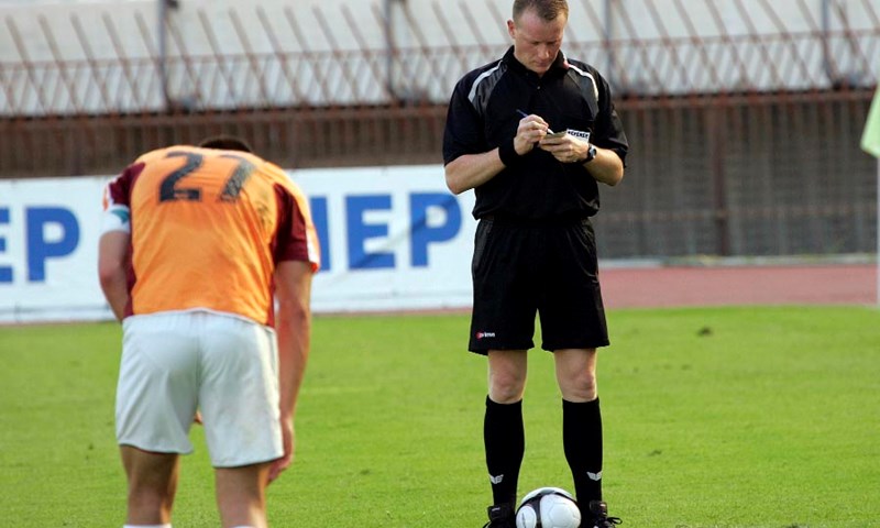 Novčane kazne Gračanu i Karačiću