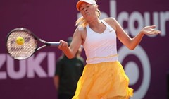 Nika izgubila, Šarapova se vratila