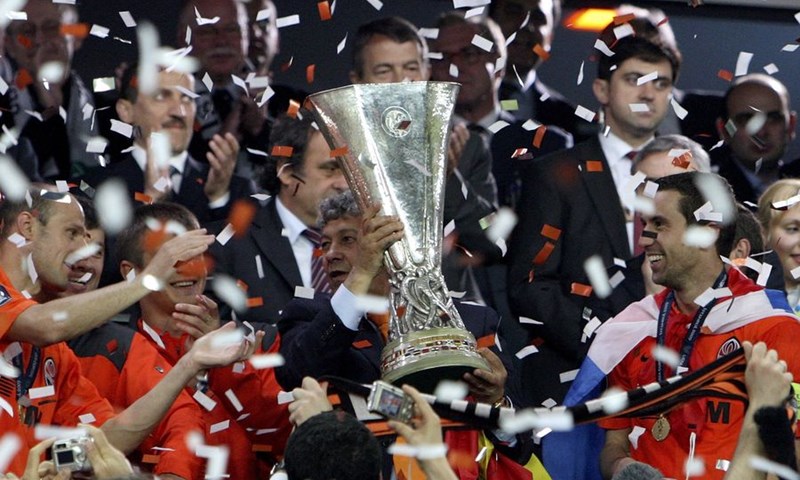 Video: Srna podignuo pehar karijere!