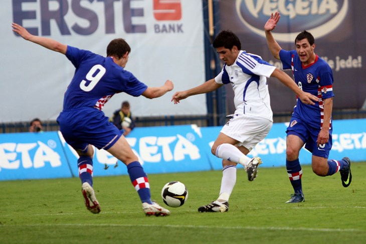 Neugodan poraz mladih na startu kvalifikacija