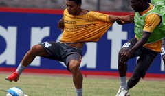 Ekvador još u bubnju