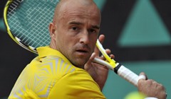 Ljubo krenuo na travi