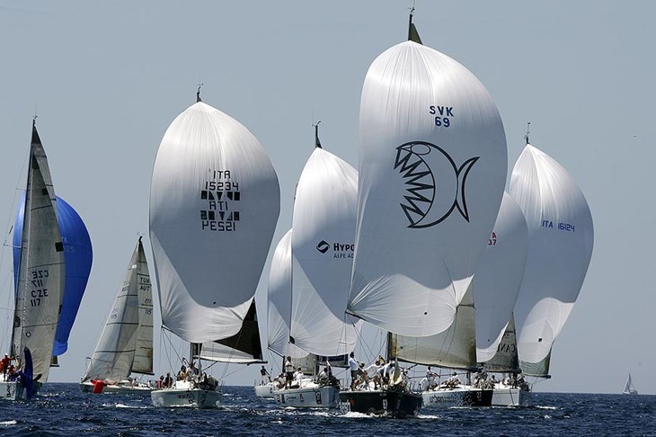 Jedra pri Cresu i Rogoznici