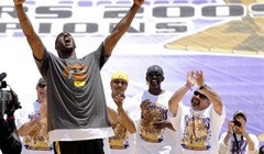 Kobe ostaje, Jackson se čeka