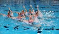 Sinkro spektakl na Kantridi