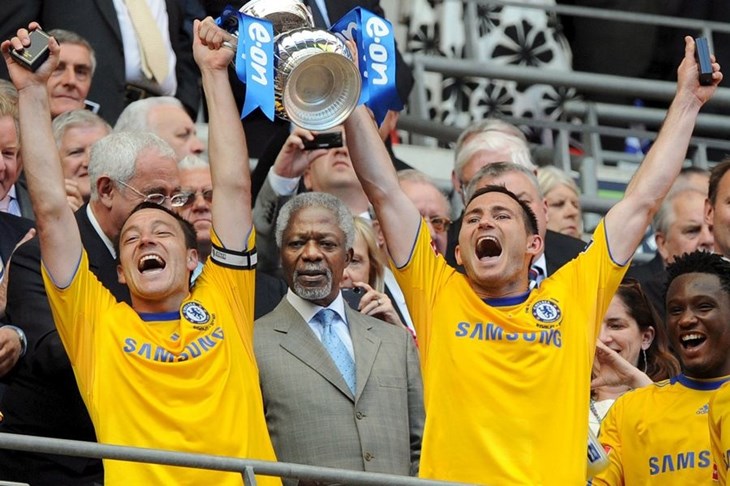 Talentirani napadač prema Chelseaju