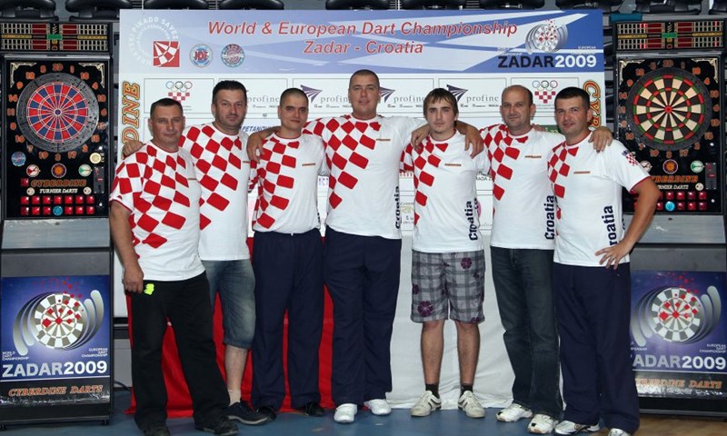 Njemačkoj dupla kruna, Hrvatska sedma i deveta