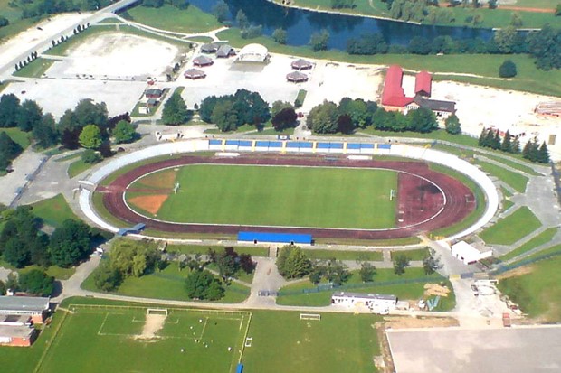 Svečano otvoren obnovljeni stadion u Karlovcu