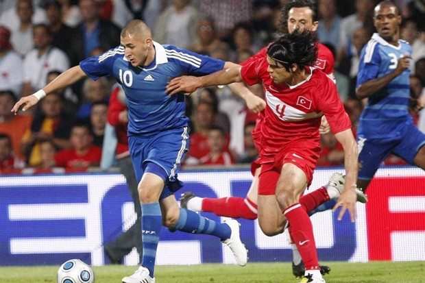 "Benzema za dvojicu klasnih napadača"