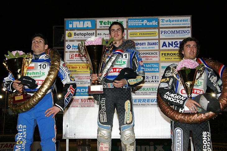Pavlic bez poraza