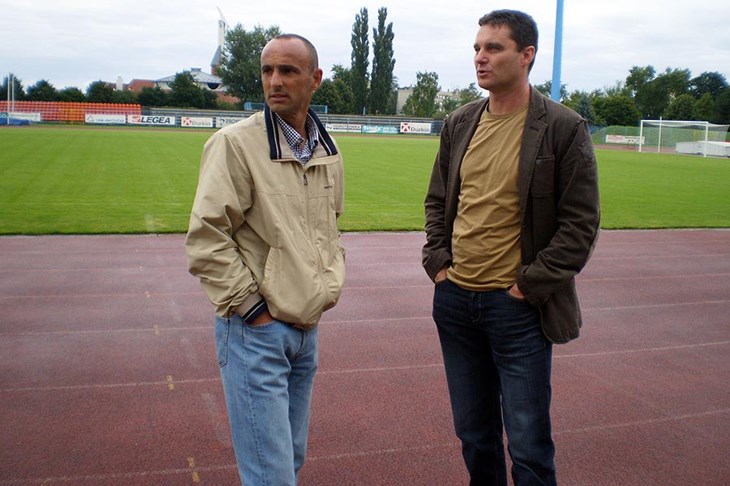 Kokoš ili jaja, trener ili igrači... Uprava pomozi