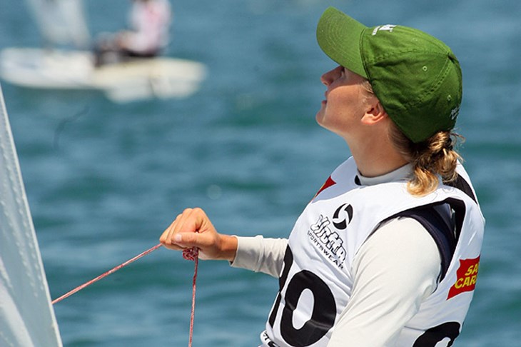 Tina jedri za odličje