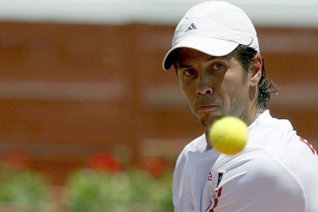 Verdasco kroz ušicu igle