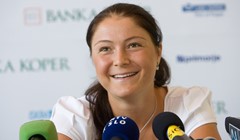 Safina uvjerljivo startala