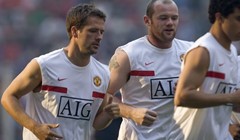 Owen krenuo pogotkom