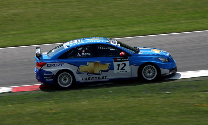 WTCC: Muller i Huff ostali izjednačeni, Menu i D'Aste odnijeli pobjede u Japanu