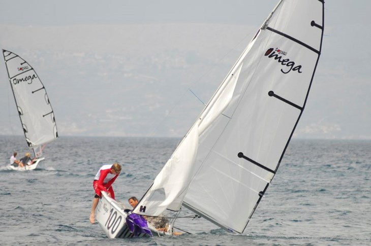 Gotovo jedrenje na Braču