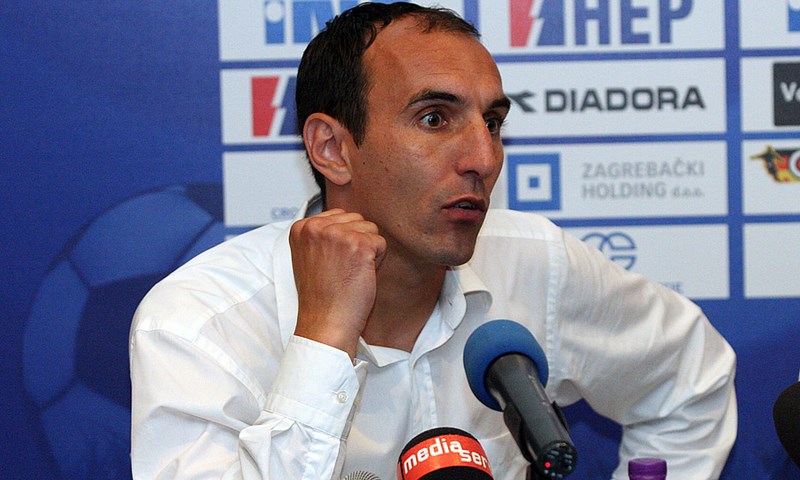 Jurčić "mulja" sa sastavom