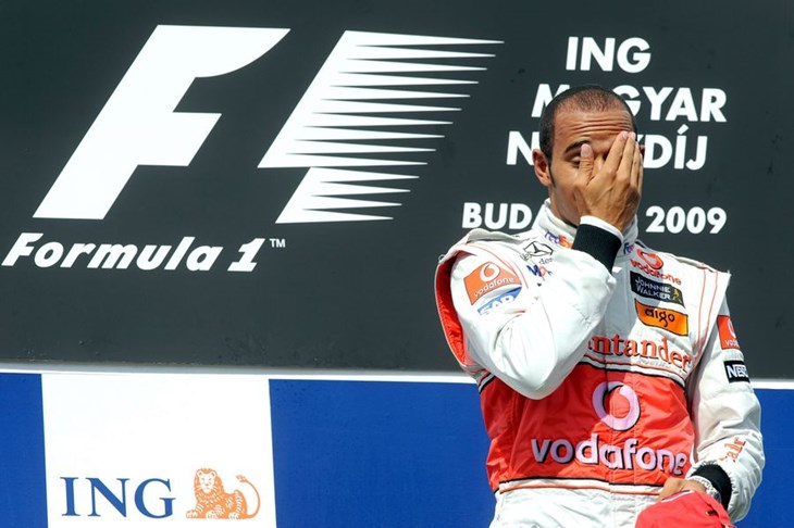 Hamilton se raduje Schumacheru