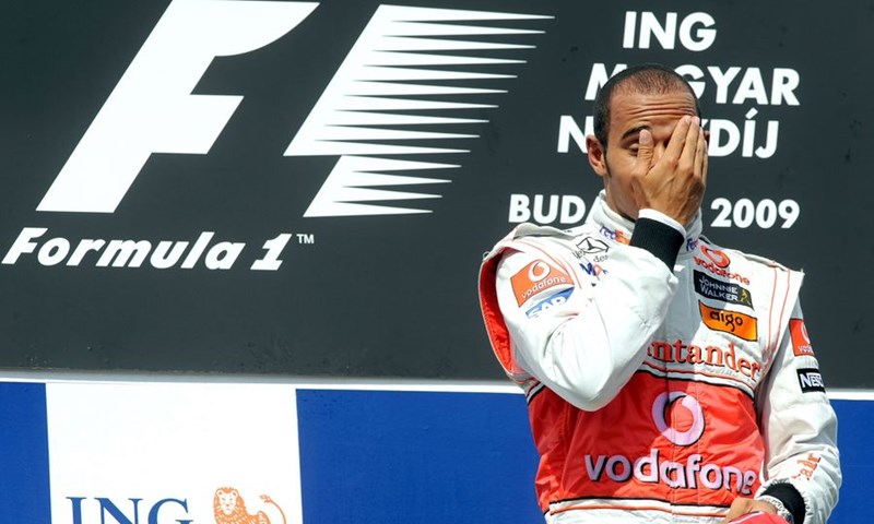 Hamilton se raduje Schumacheru