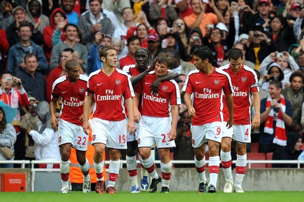 I Everton kupuje od Arsenala