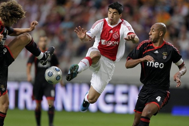 Suarez za trijumf Ajaxa