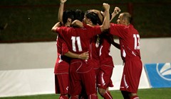 Gosti s mnogo sreće, Splitu derbi