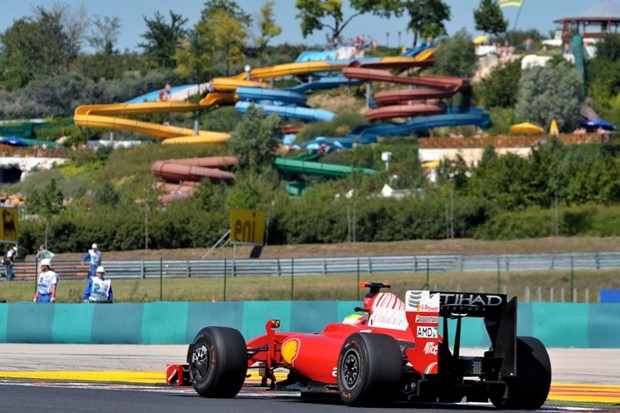 Zbog Schumachera guraju treći bolid