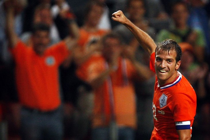 Van der Vaart može ići bez odštete?